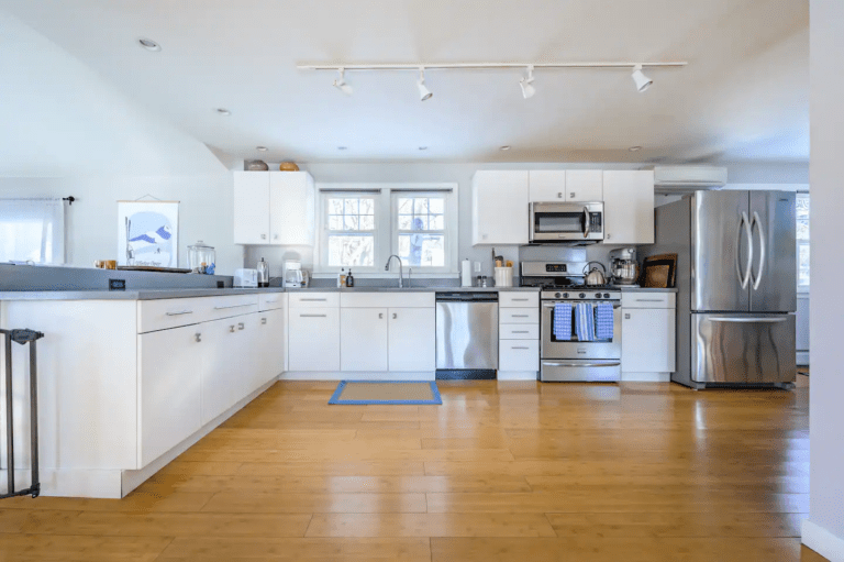 714c6c33-0e61-4687-be3c-c9bca7d7ad64